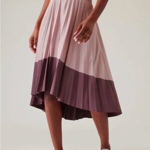 Athleta Swing Pleated Skirt in Lavender and Plum size L